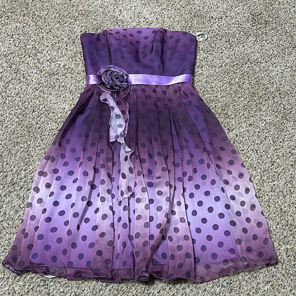 Straplesss bridesmaid / cocktail dresss